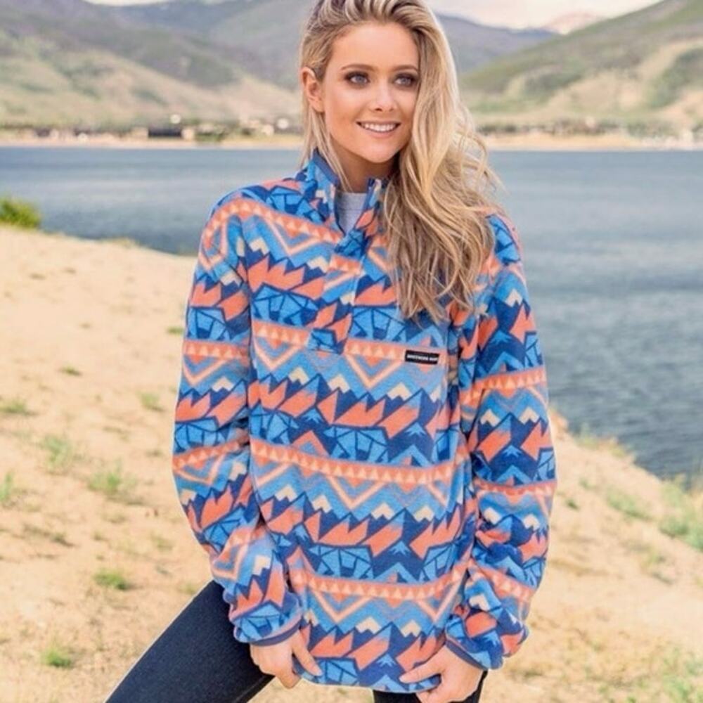 Southern Marsh Fairbanks Pullover Women’s Size Medium Aztec Colorful Fleece